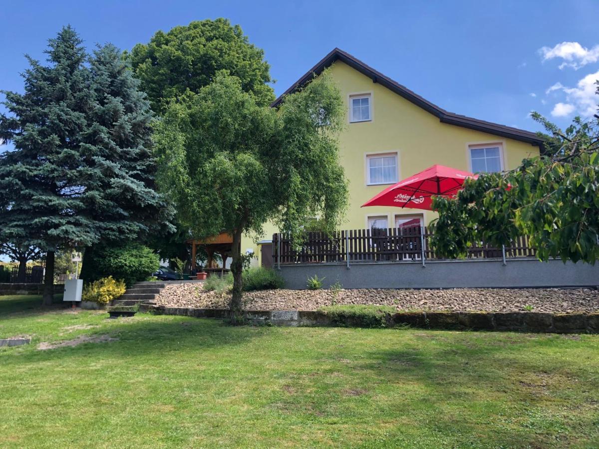 Pension U Rytire Janov Exterior photo